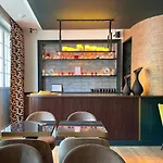 Elsa, By Collection Vesper Hotel