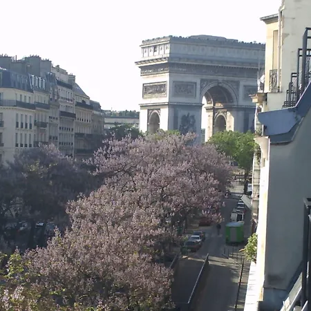 Elsa, By Collection Vesper Hotel Paris