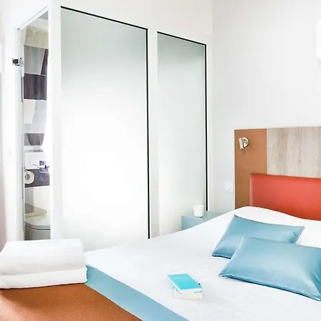 Elsa, 4* Paris
